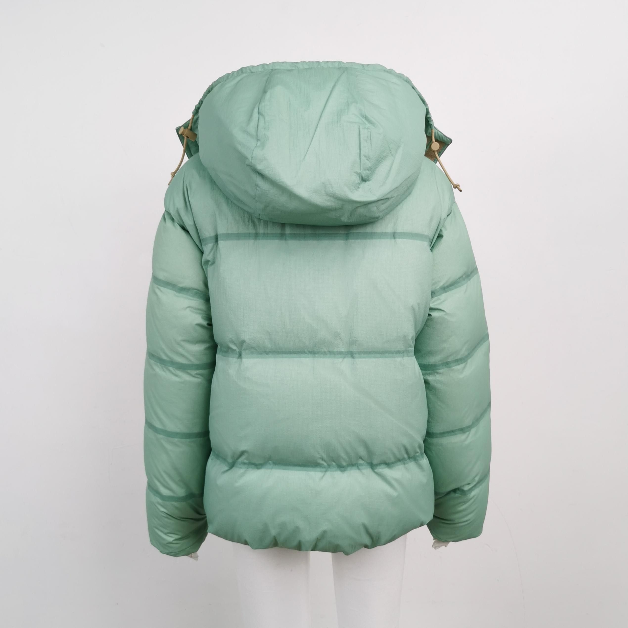 Gucci Gucci Women s Down Jackets Size S / US 4 / IT 40 - 2 Thumbnail