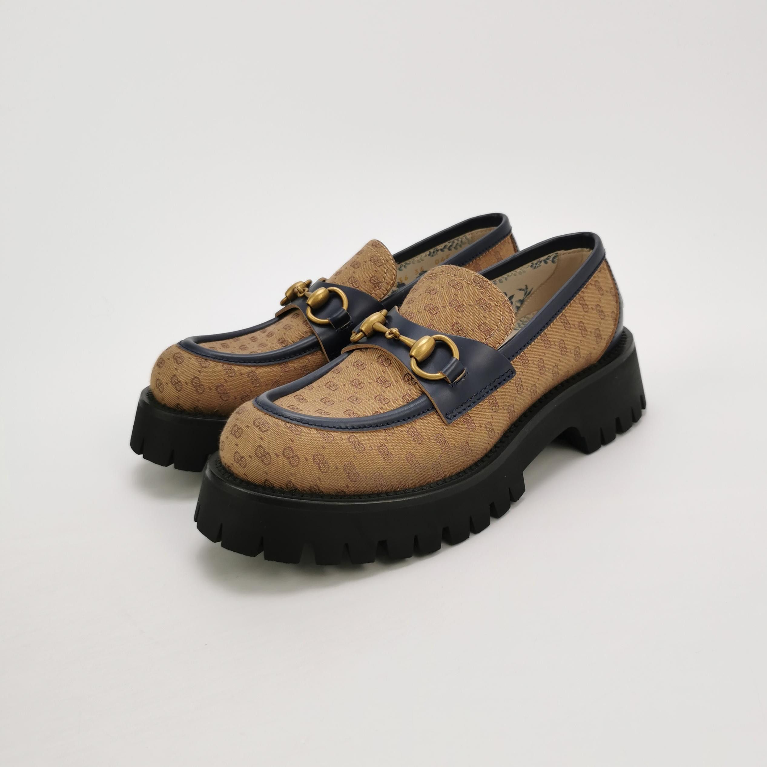 Gucci Gucci Women 6 Flats Size US 6 / IT 36 - 2 Thumbnail