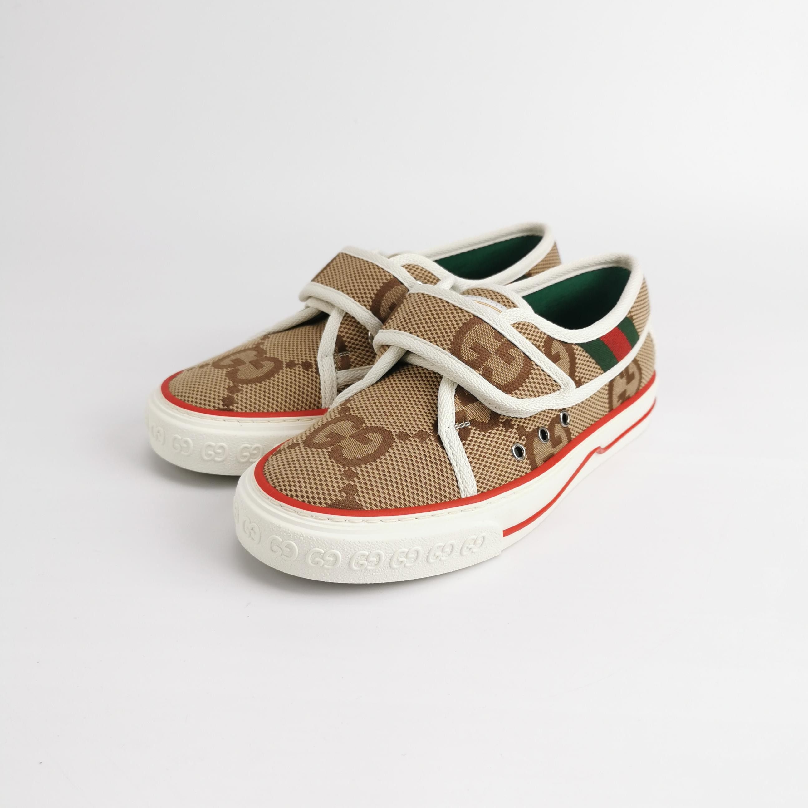 Gucci Gucci Women 5 Lowtop Sneakers Size US 5 / IT 35 - 2 Thumbnail