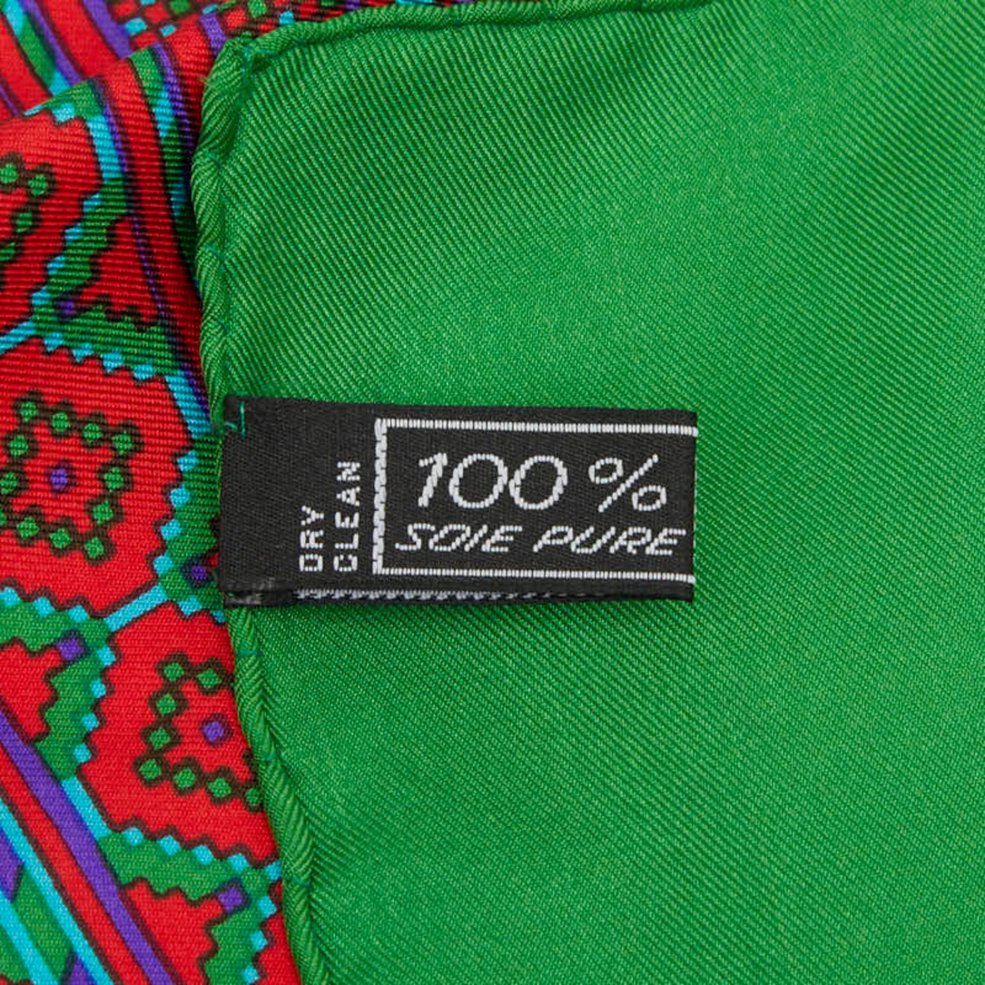 Celine Celine Chain Motif Scarf Muffler, Green Multicolor Silk, Women's Size ONE SIZE - 5 Thumbnail