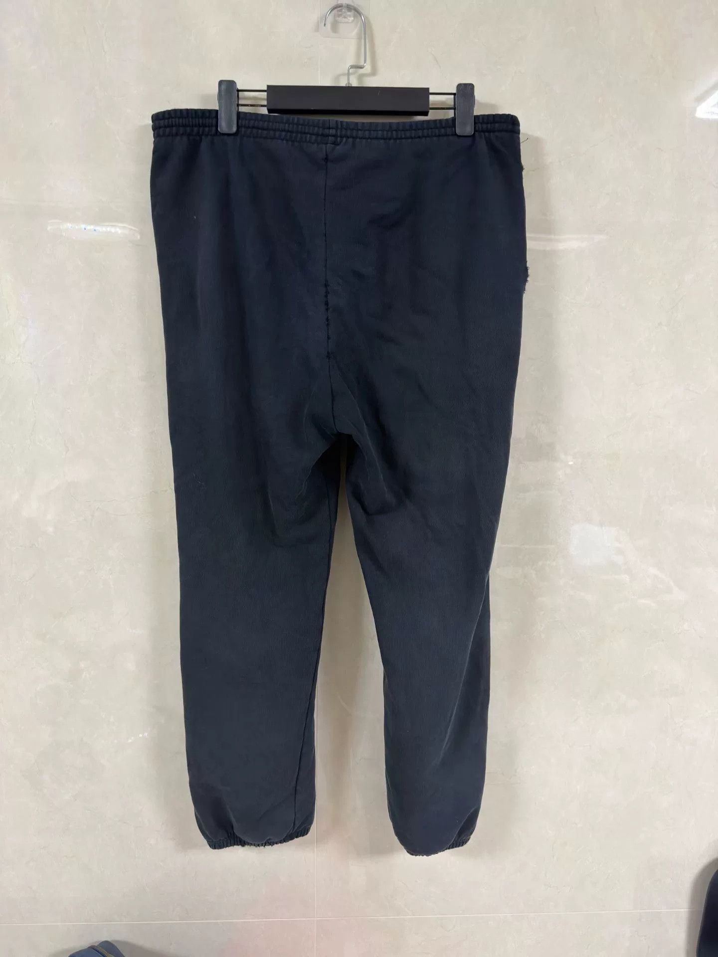Balenciaga Balenciaga Cola Sweatpants Size US 32 / EU 48 - 2 Thumbnail