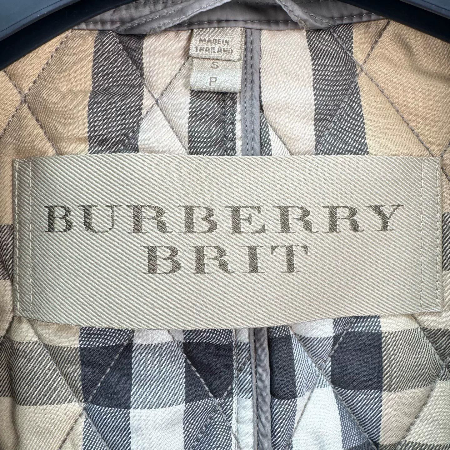 Burberry Burberry Check Quilted Lined Jacket Size US S / EU 44-46 / 1 - 9 Thumbnail