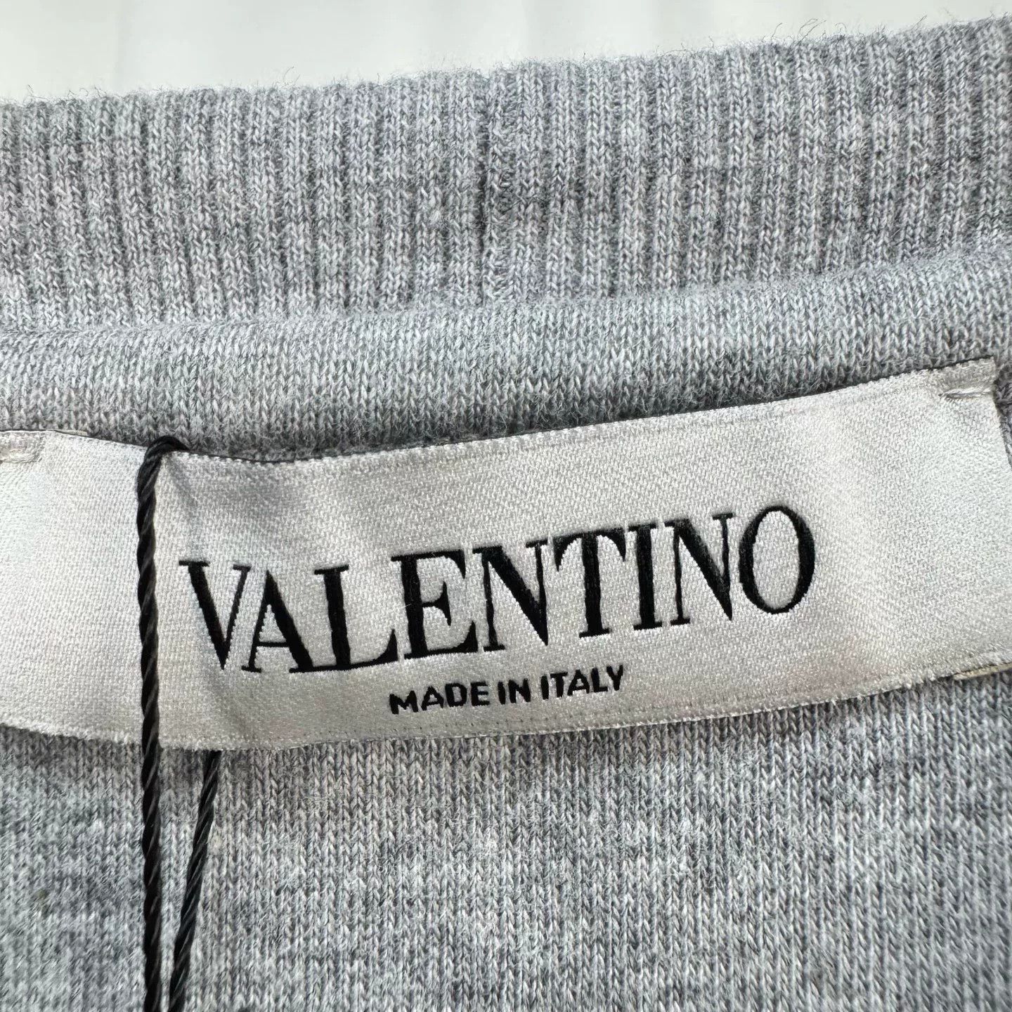 Valentino Valentino Rainbow Heart Beaded Sequin Embroidered Sweater Size S / US 4 / IT 40 - 5 Thumbnail