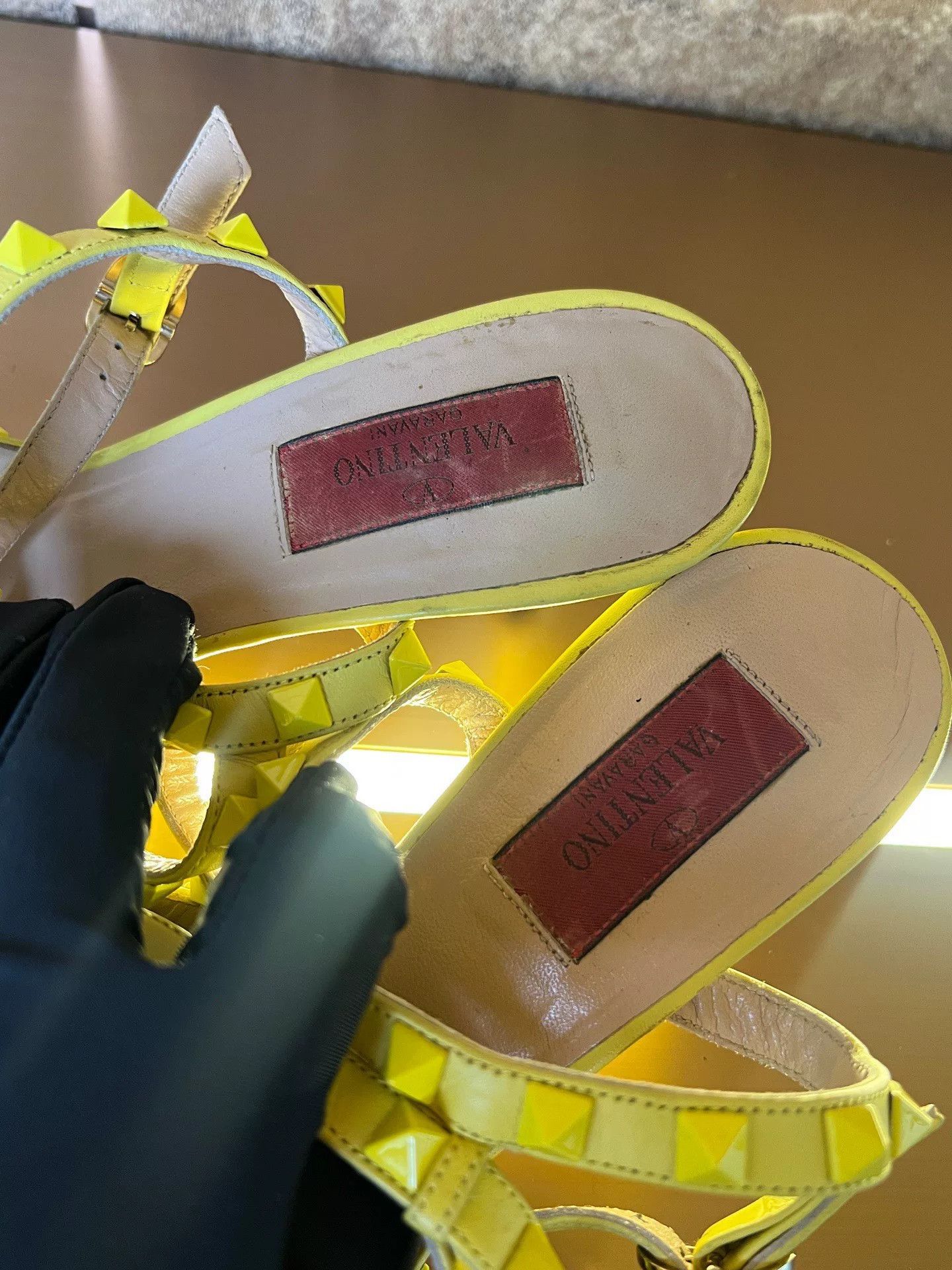 Valentino Valentino Yellow Strappy High Heels Size US 7.5 / IT 37.5 - 8 Thumbnail