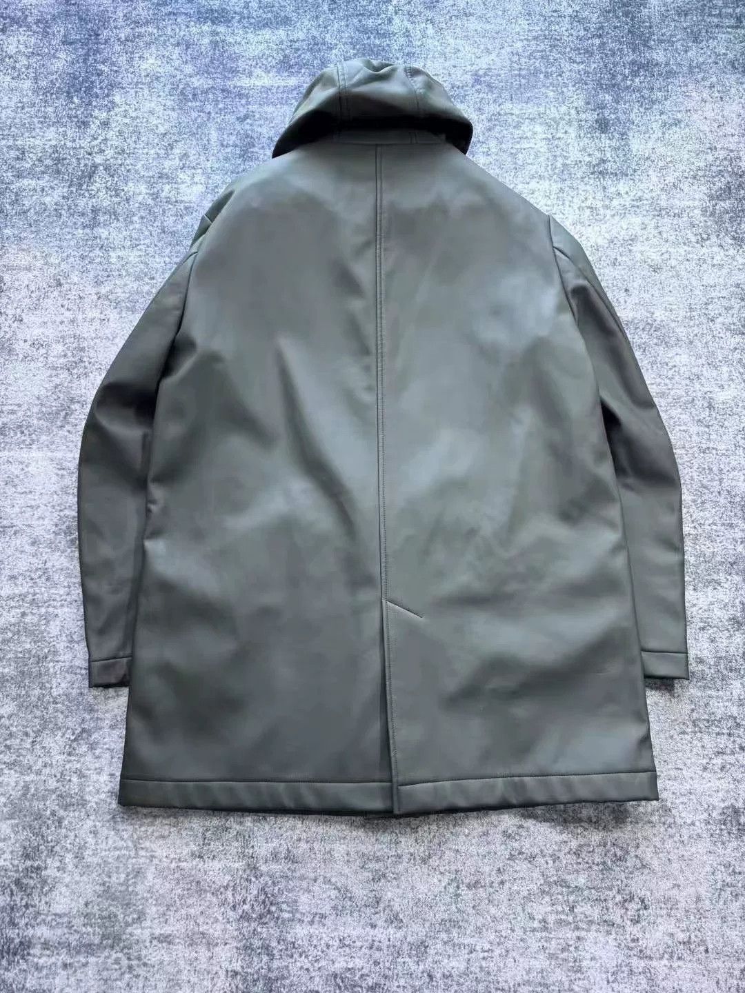 Fendi Fendi Dark Green Eco-Leather Coat Size US M / EU 48-50 / 2 - 2 Thumbnail
