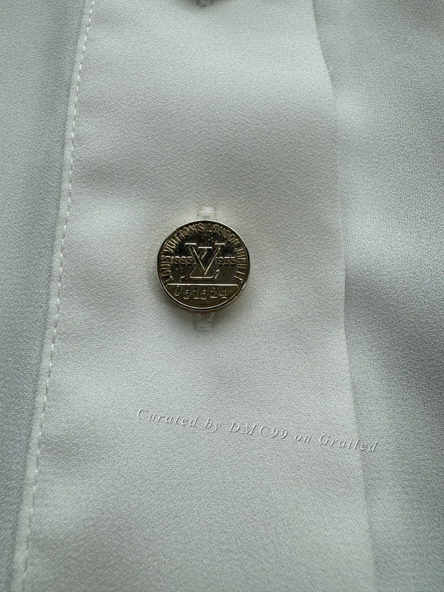 Louis Vuitton Louis Vuitton White Gold Button Utility Shirt Size XS / US 0-2 / IT 36-38 - 3 Thumbnail