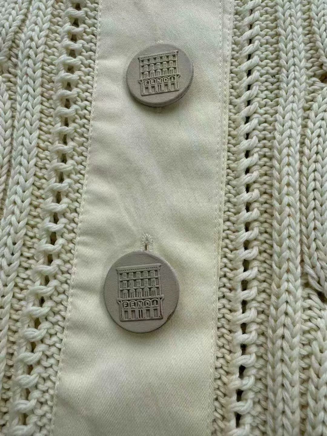 Fendi Fendi Milk White Pencil Skirt Size 40" / US 18 - 4 Thumbnail