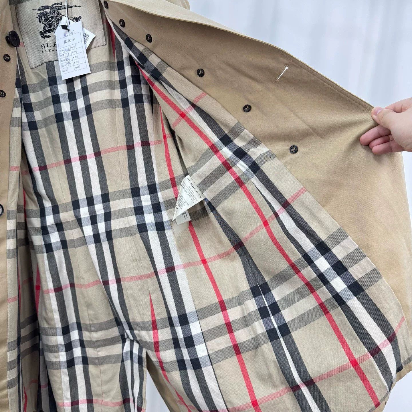 Burberry Burberry Gold Button Check Trench Coat Size XXS / US 00 / IT 34 - 6 Thumbnail