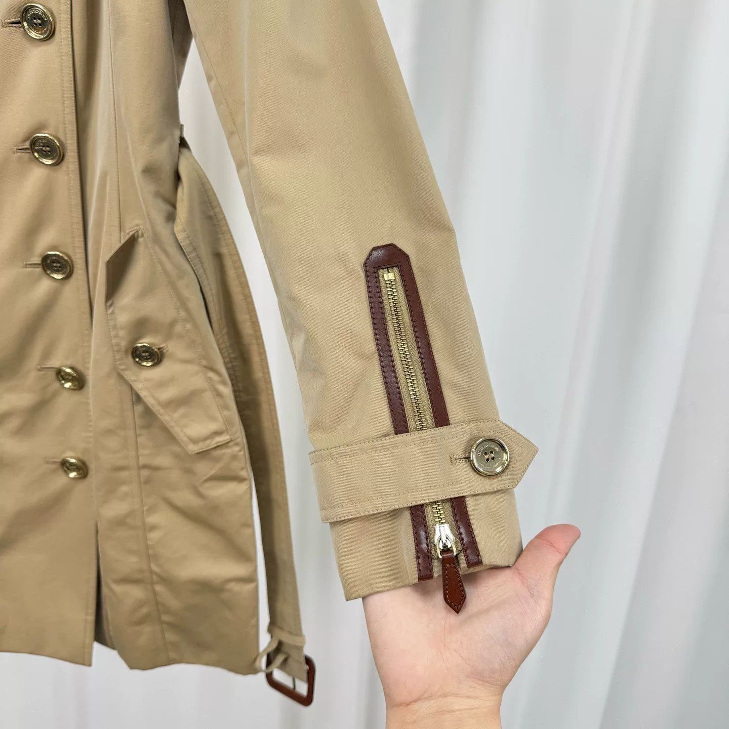 Burberry Burberry Gold Button Check Trench Coat Size XXS / US 00 / IT 34 - 4 Thumbnail