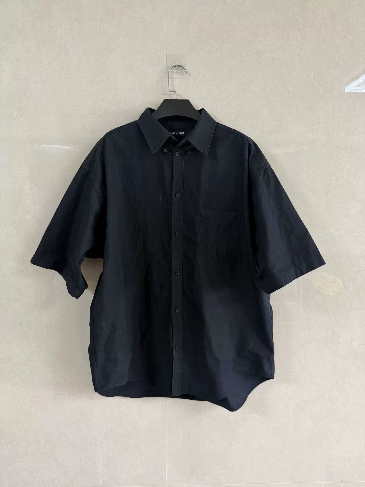 Balenciaga Balenciaga Seven-Language Short-Sleeve Shirt Size US XXS / EU 40 - 2 Thumbnail