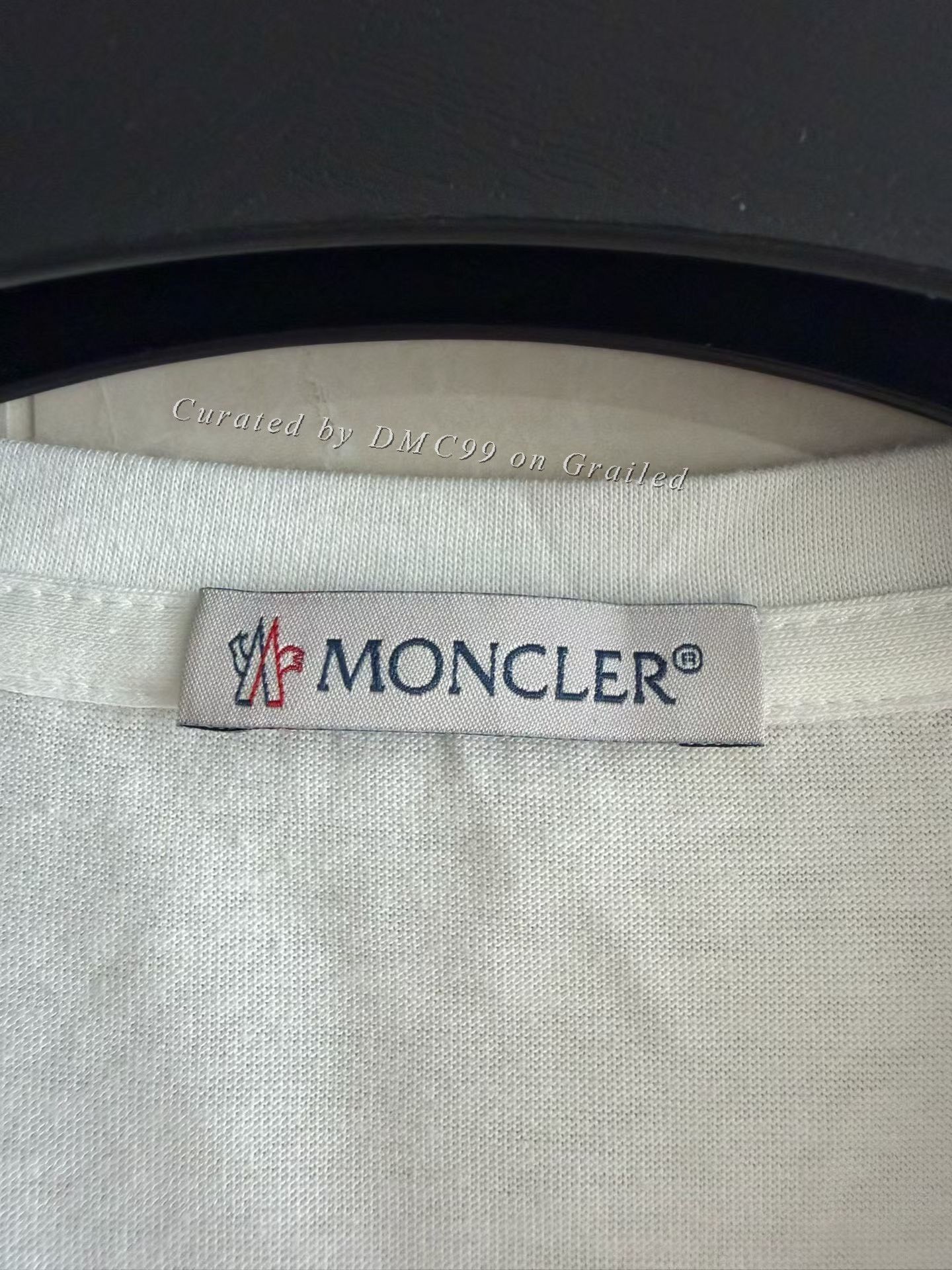 Moncler Moncler Logo Patch Solid Crewneck T-shirt Size US S / EU 44-46 / 1 - 3 Thumbnail