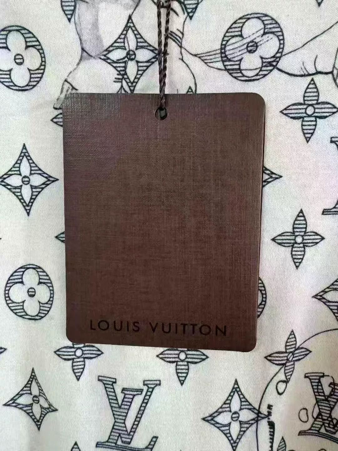 Louis Vuitton Louis Vuitton Zoo All-Over Print Short-Sleeve Size US L / EU 52-54 / 3 - 5 Thumbnail