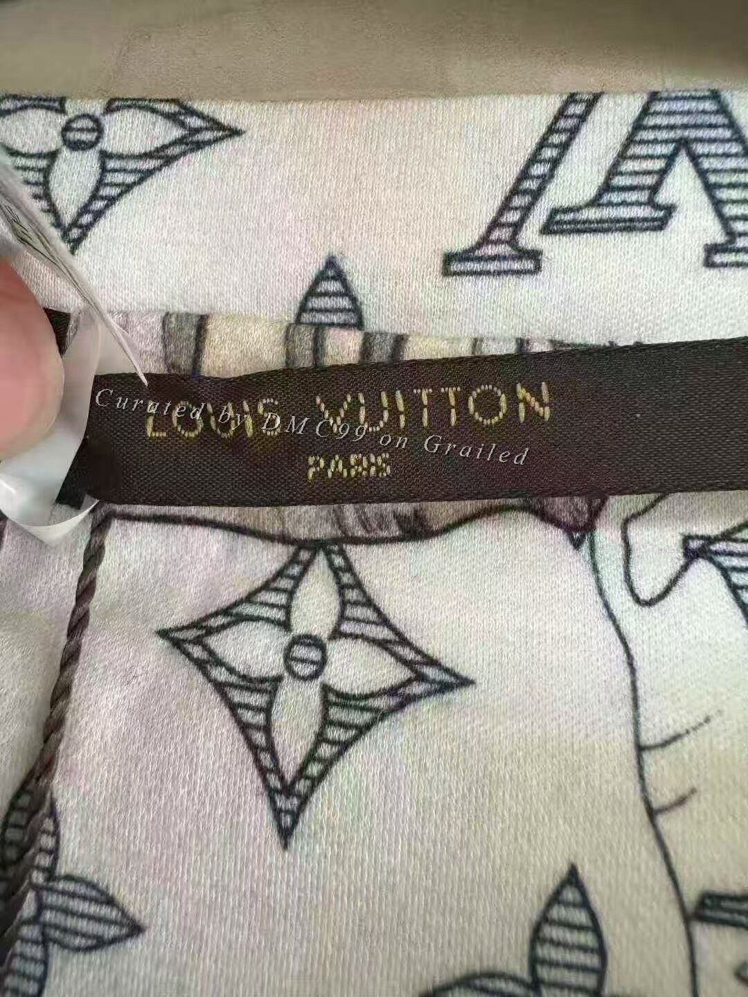 Louis Vuitton Louis Vuitton Zoo All-Over Print Short-Sleeve Size US L / EU 52-54 / 3 - 3 Thumbnail