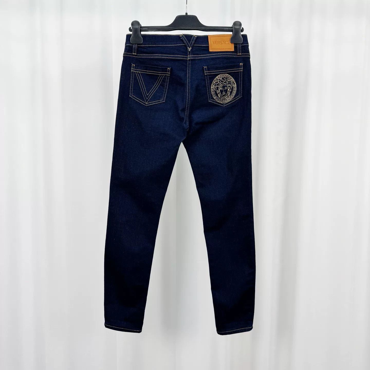 Versace Versace Gold Buckle Medusa Embroidery Jeans Size US 36 / EU 52 - 2 Thumbnail