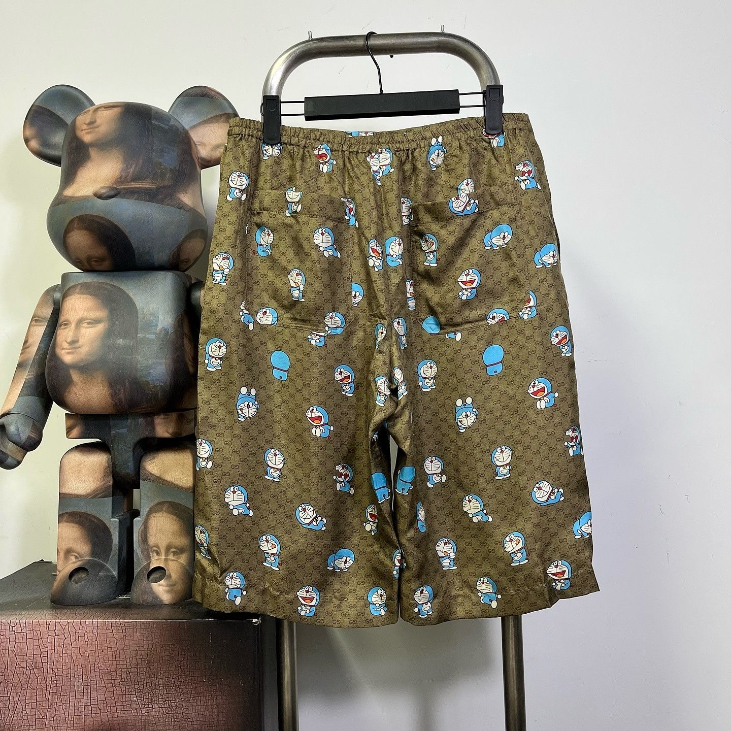 Gucci Gucci x Doraemon GG Silk Shorts Size 30 Size US 30 / EU 46 - 2 Thumbnail
