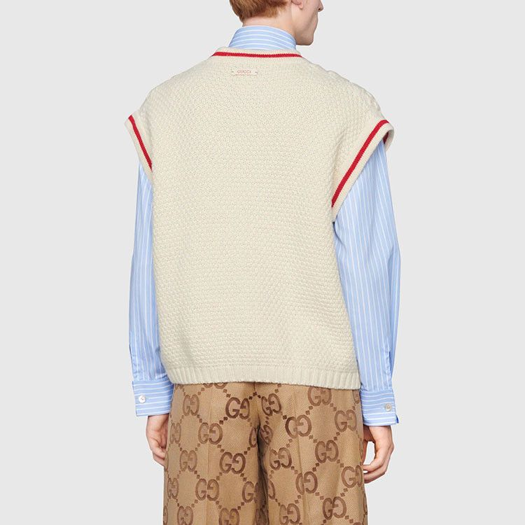 Gucci Gucci Cable Knit V-Neck Sweater Vest Size L Size US L / EU 52-54 / 3 - 8 Thumbnail
