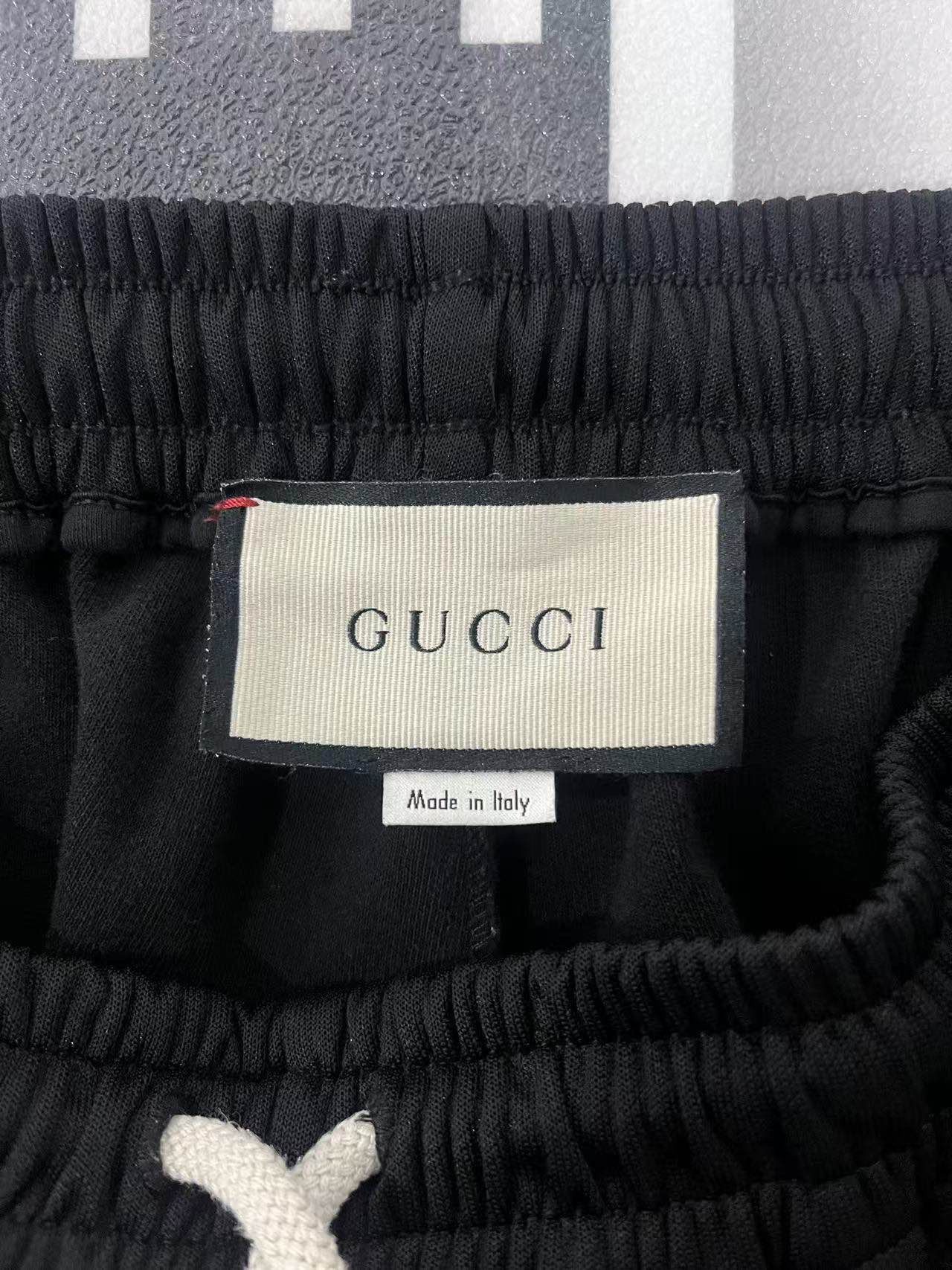 Gucci Gucci Logo Stripe Track Pants Size XS Size US 28 / EU 44 - 3 Thumbnail
