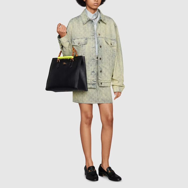 Gucci Gucci GG Monogram Denim Mini Skirt Size 42 Size 28" / US 6 / IT 42 - 7 Thumbnail