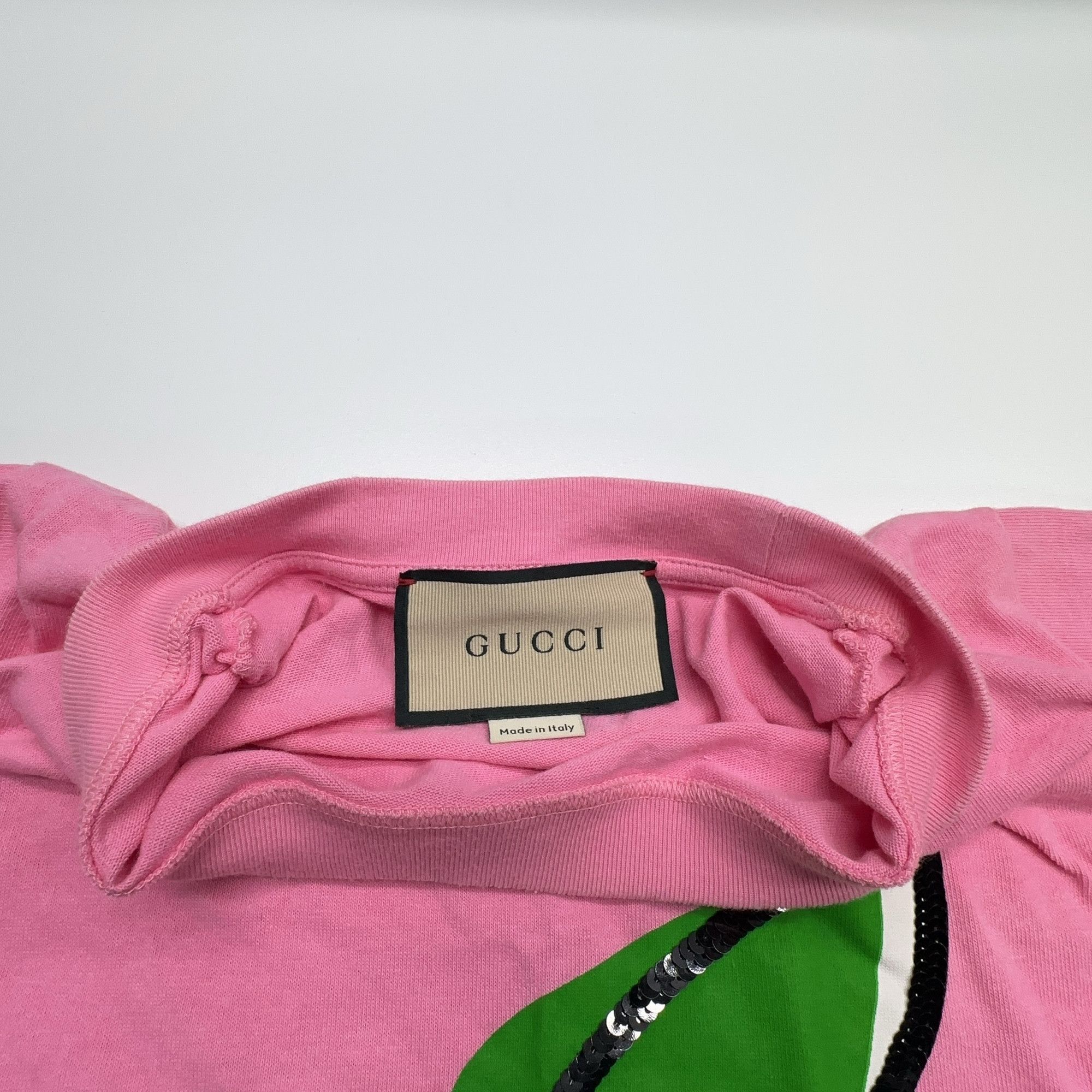 Gucci Gucci Apple Sequin T-Shirt Size S Size S / US 4 / IT 40 - 6 Thumbnail