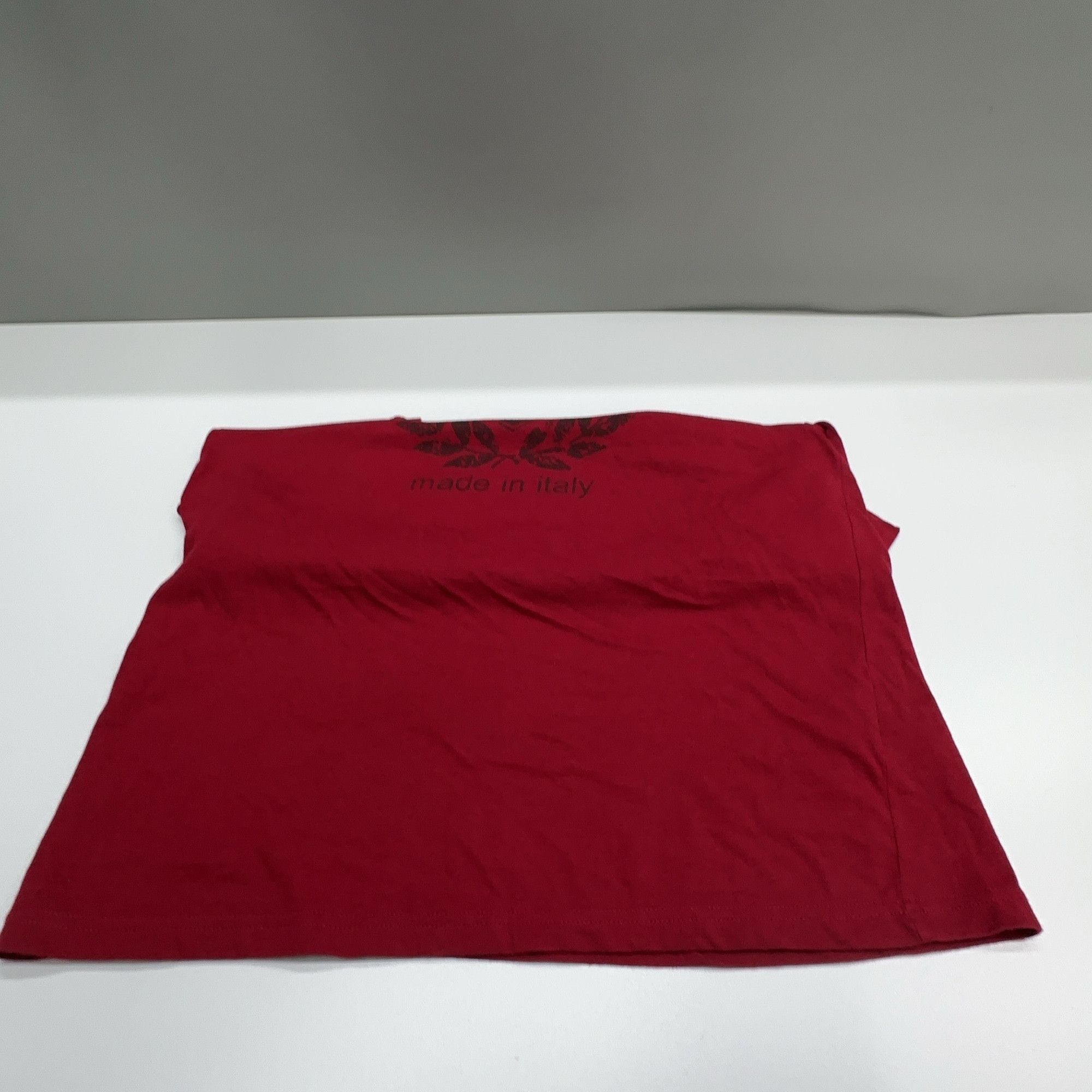 Gucci Gucci Crest Logo T-Shirt Red Size M Size US M / EU 48-50 / 2 - 5 Thumbnail