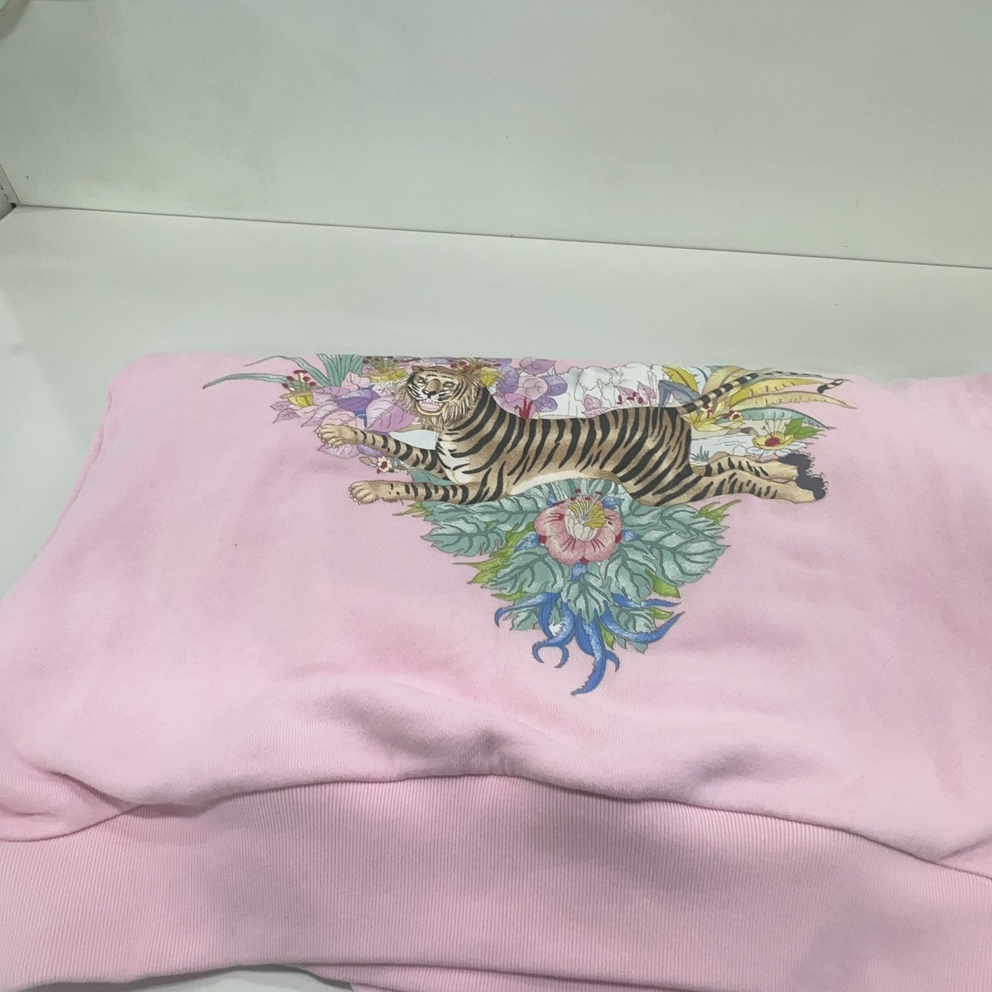 Gucci Gucci Pink Tiger Graphic Sweatshirt Size M Size M / US 6-8 / IT 42-44 - 7 Thumbnail