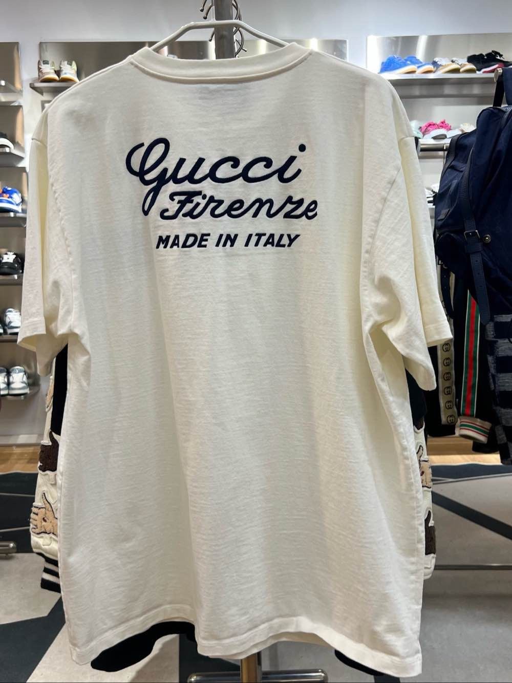 Gucci Gucci Firenze Logo T-Shirt Size XXL Size US XXL / EU 58 / 5 - 2 Thumbnail