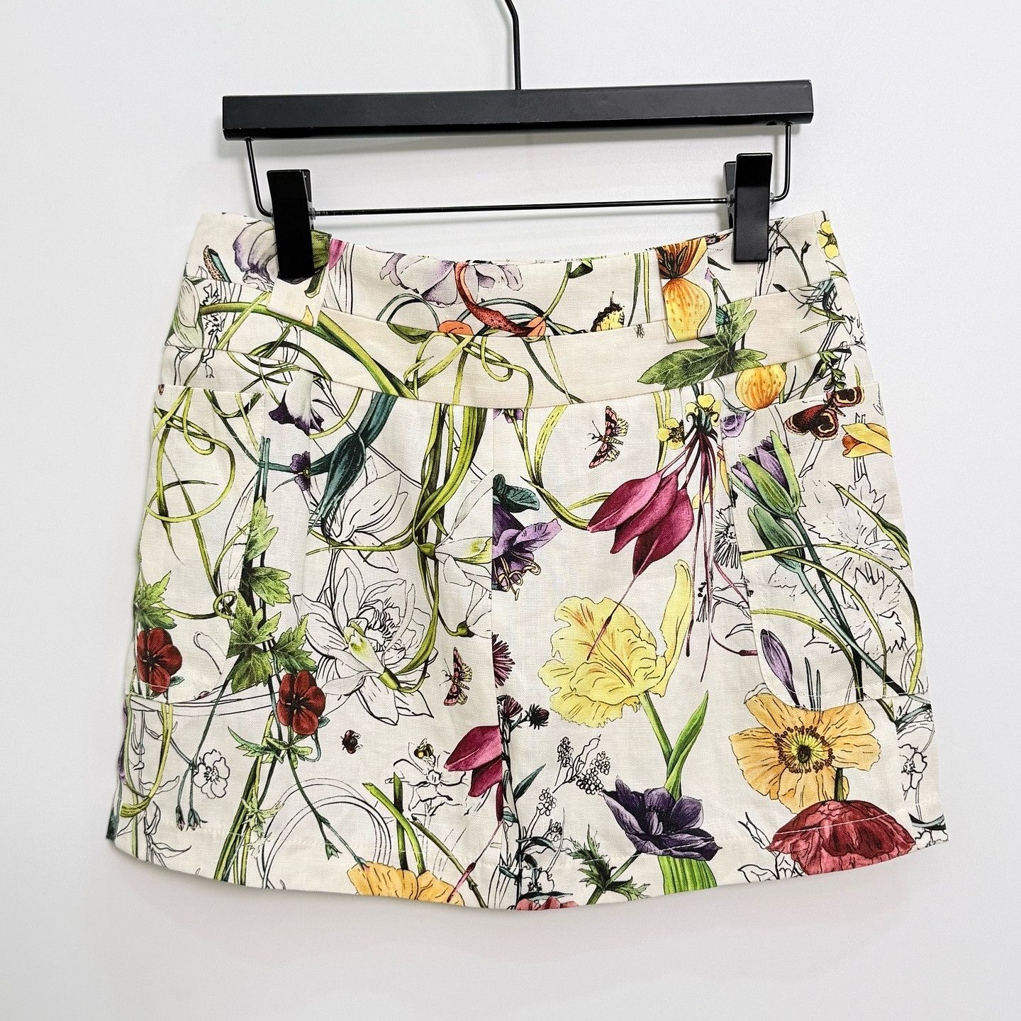 Gucci Gucci Floral Print Mini Skirt Size 38 Size 26" / US 2 / IT 38 - 2 Thumbnail