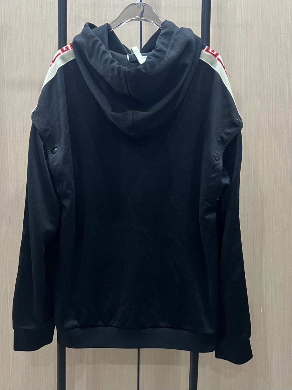 Gucci Gucci Detachable Sleeve Hoodie Size M Size US M / EU 48-50 / 2 - 2 Thumbnail