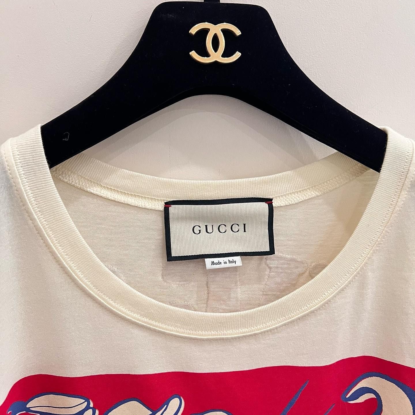 Gucci Gucci Three Little Pigs Graphic T-Shirt Size S Size US S / EU 44-46 / 1 - 9 Thumbnail