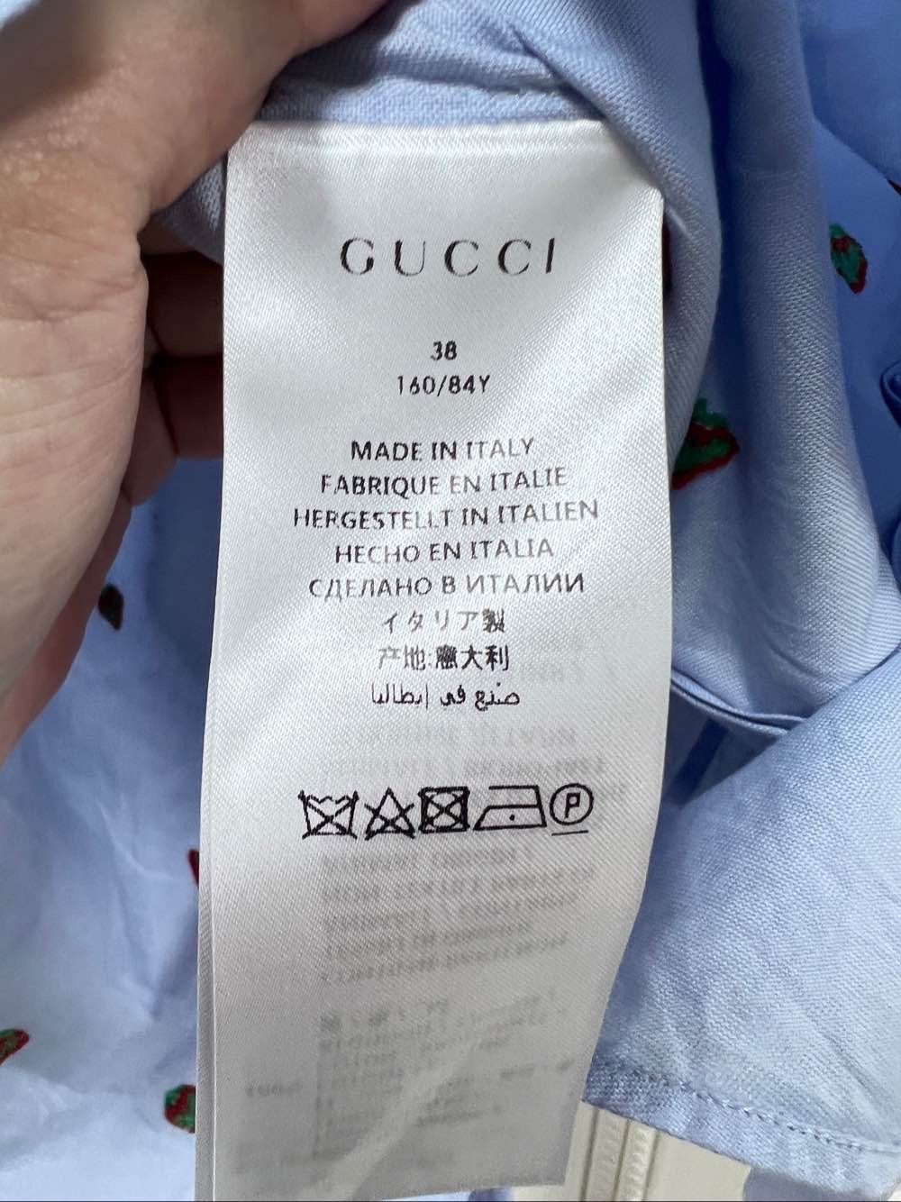 Gucci Gucci Strawberry Print Button Up Shirt 38 Size XS / US 0-2 / IT 36-38 - 4 Thumbnail