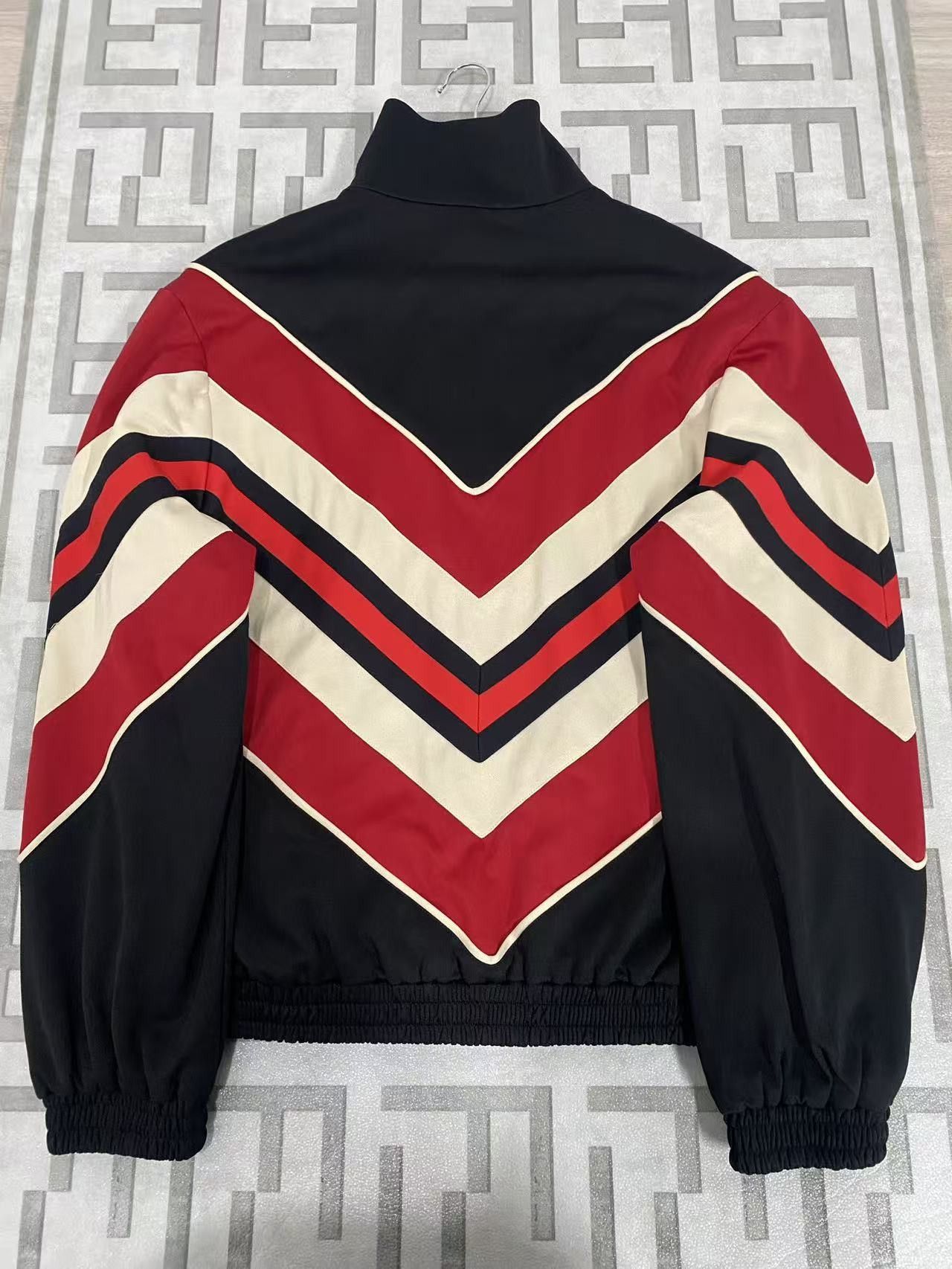 Gucci Gucci Striped Logo Patch Jacket Size M Size US M / EU 48-50 / 2 - 2 Thumbnail