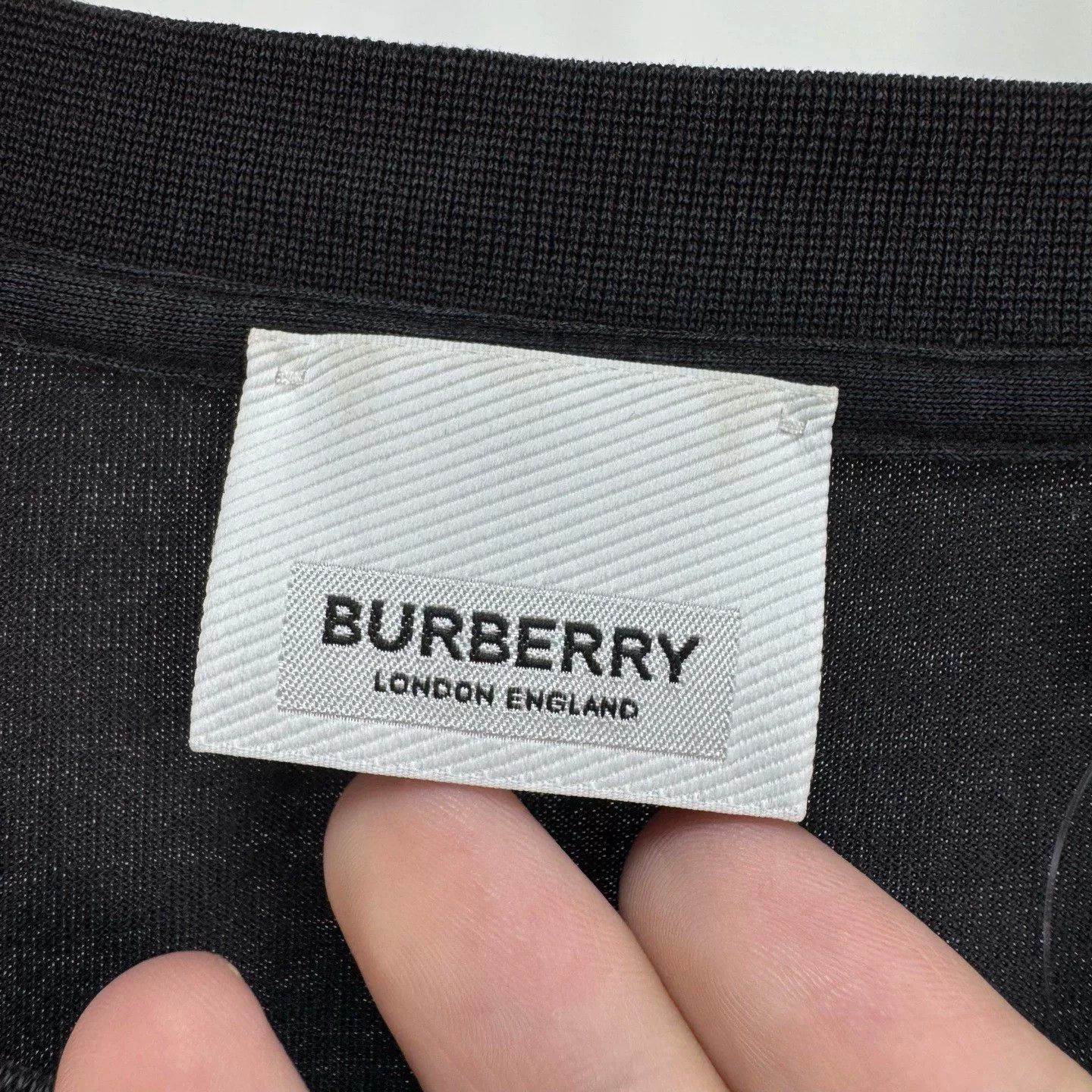 Burberry Burberry Printed Letter Short Sleeve Size US L / EU 52-54 / 3 - 5 Thumbnail