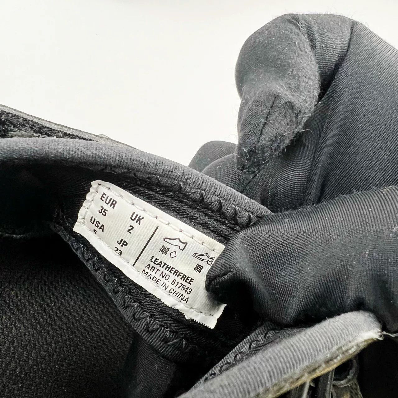 Balenciaga Balenciaga Black Track Sandals Size US 4 / IT 34 - 6 Thumbnail