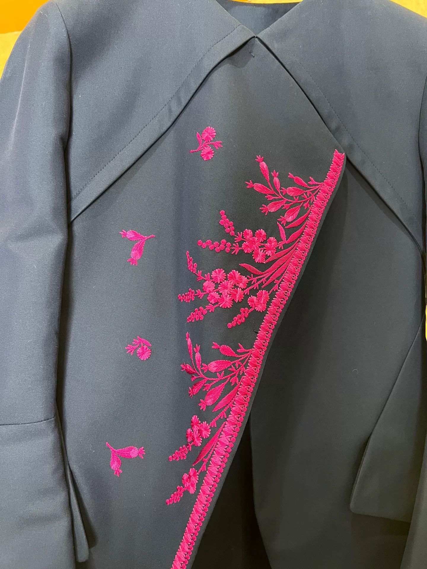 Dior Dior Embroidered Coat Size S / US 4 / IT 40 - 3 Thumbnail