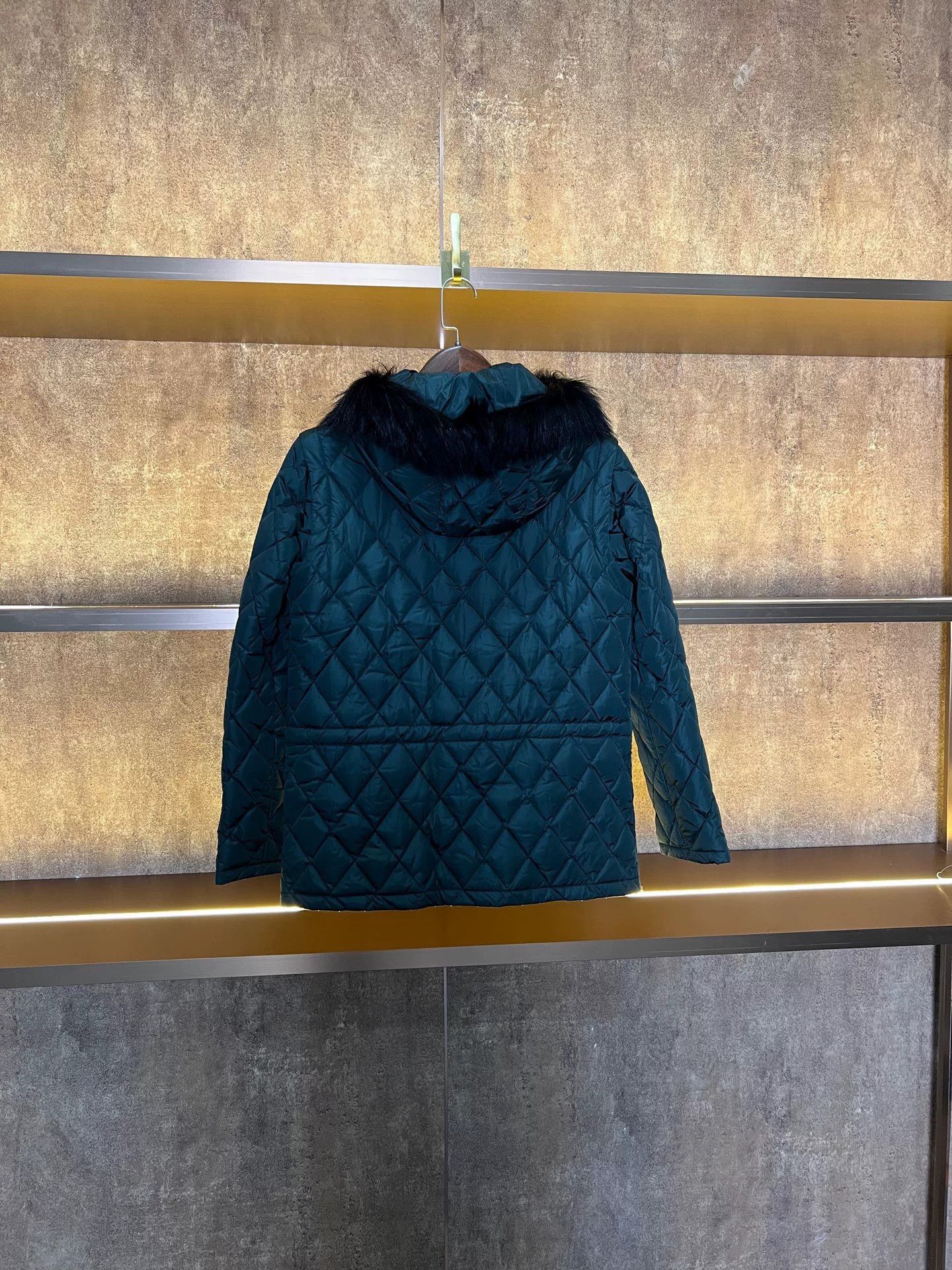 Louis Vuitton LV Dark Green Diamond Quilted Down Jacket Size S / US 4 / IT 40 - 2 Thumbnail