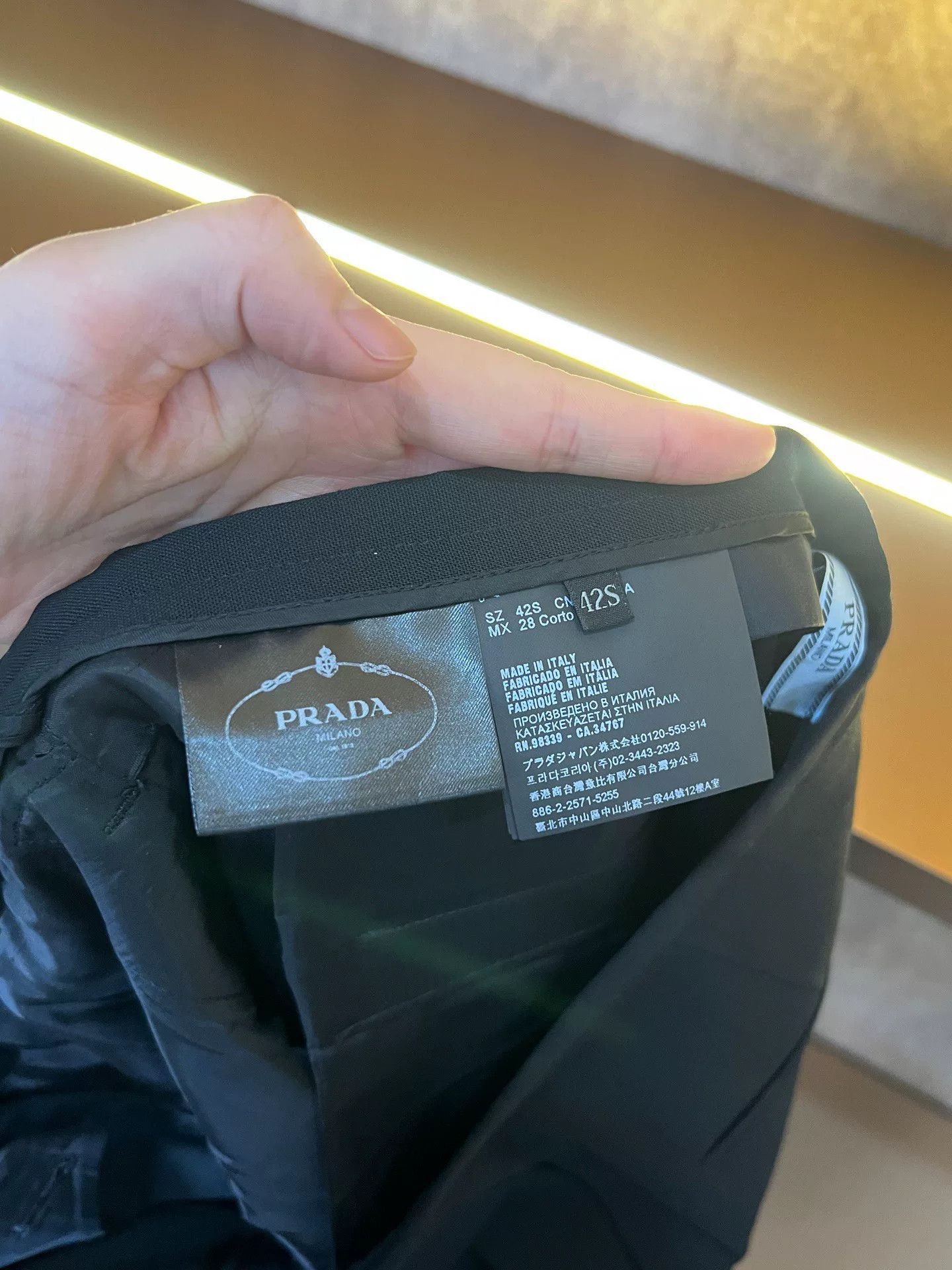 Prada Prada Trousers Size US 26 / EU 42 - 4 Thumbnail