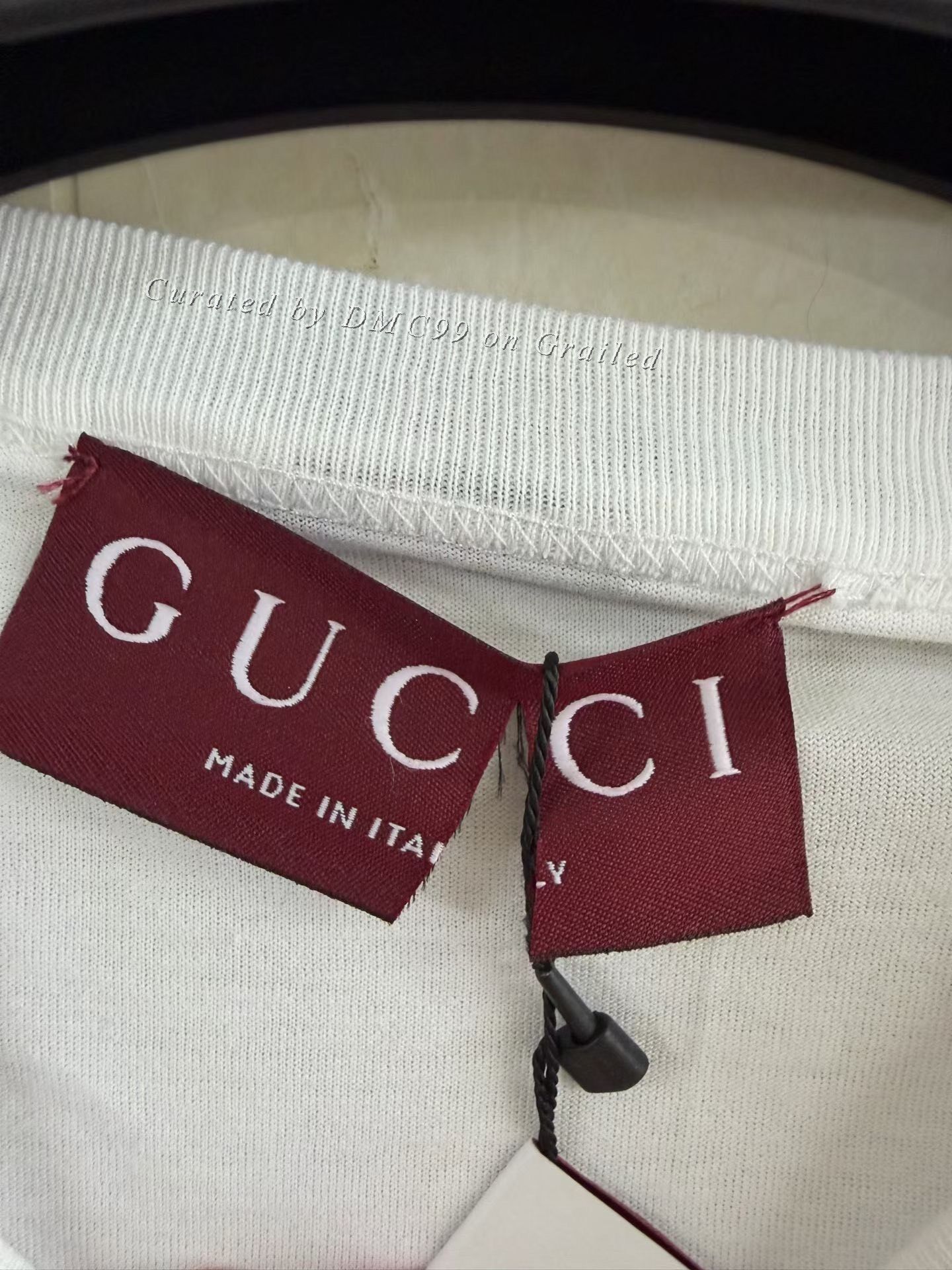 Gucci Gucci Men's Solid White Loose Round Neck T-Shirt Size US S / EU 44-46 / 1 - 3 Thumbnail