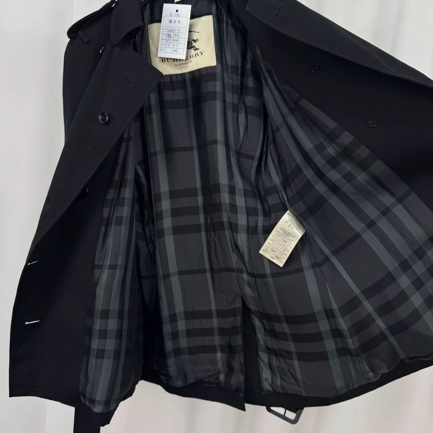 Burberry Burberry Double-Breasted Check Lining Trench Coat Size XXS / US 00 / IT 34 - 5 Thumbnail