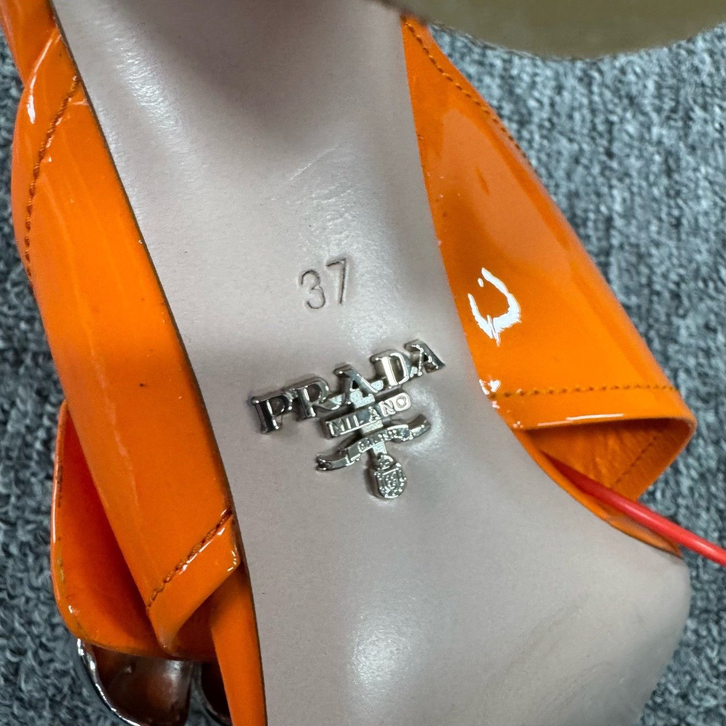 Prada Prada Orange Patent Leather Flower Block Heel Sandals Size US 6 / IT 36 - 7 Thumbnail