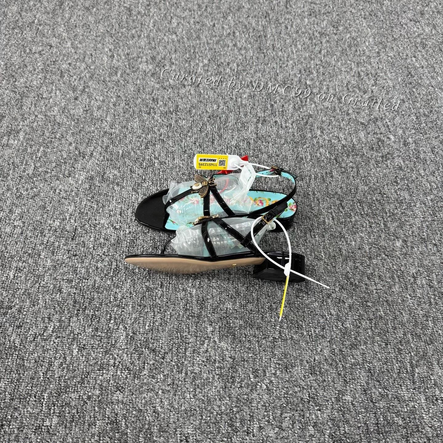Gucci Gucci Bee Toe Ring Sandals Size US 4.5 / IT 34.5 - 2 Thumbnail