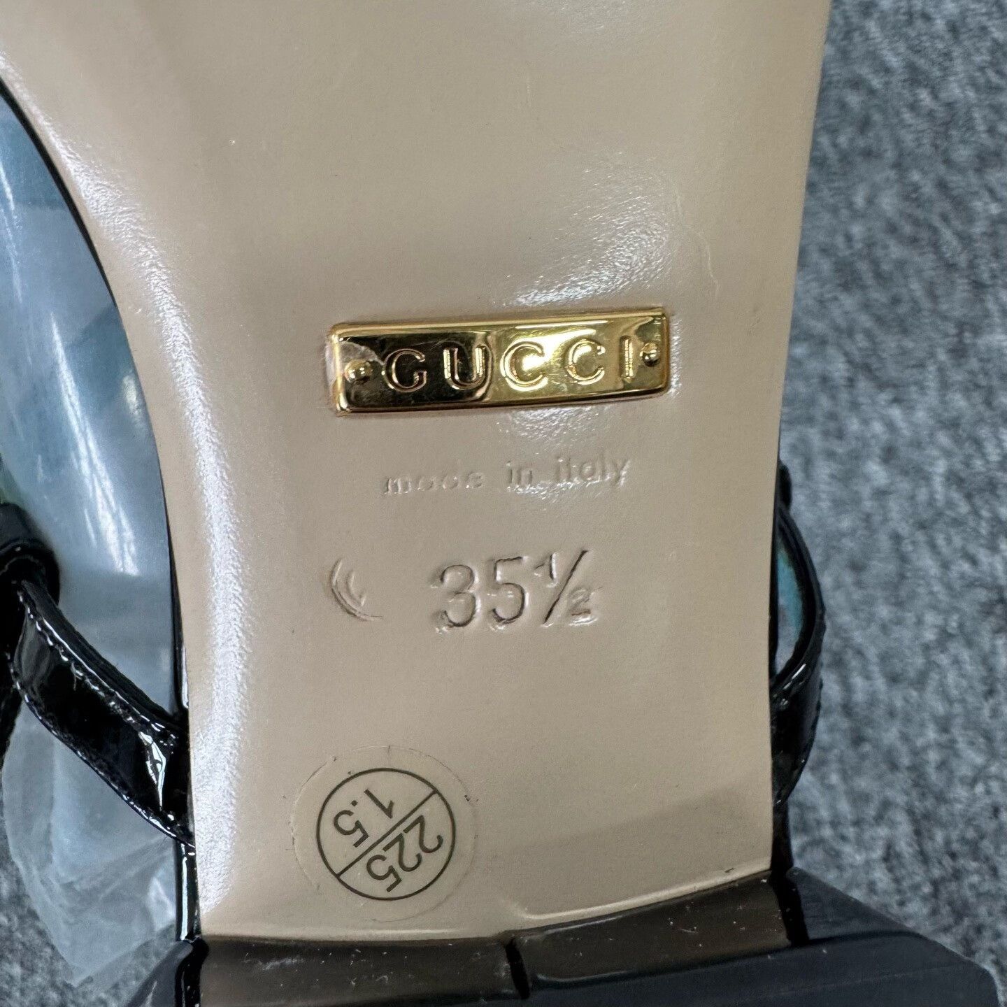Gucci Gucci Bee Toe Ring Sandals Size US 4.5 / IT 34.5 - 7 Thumbnail