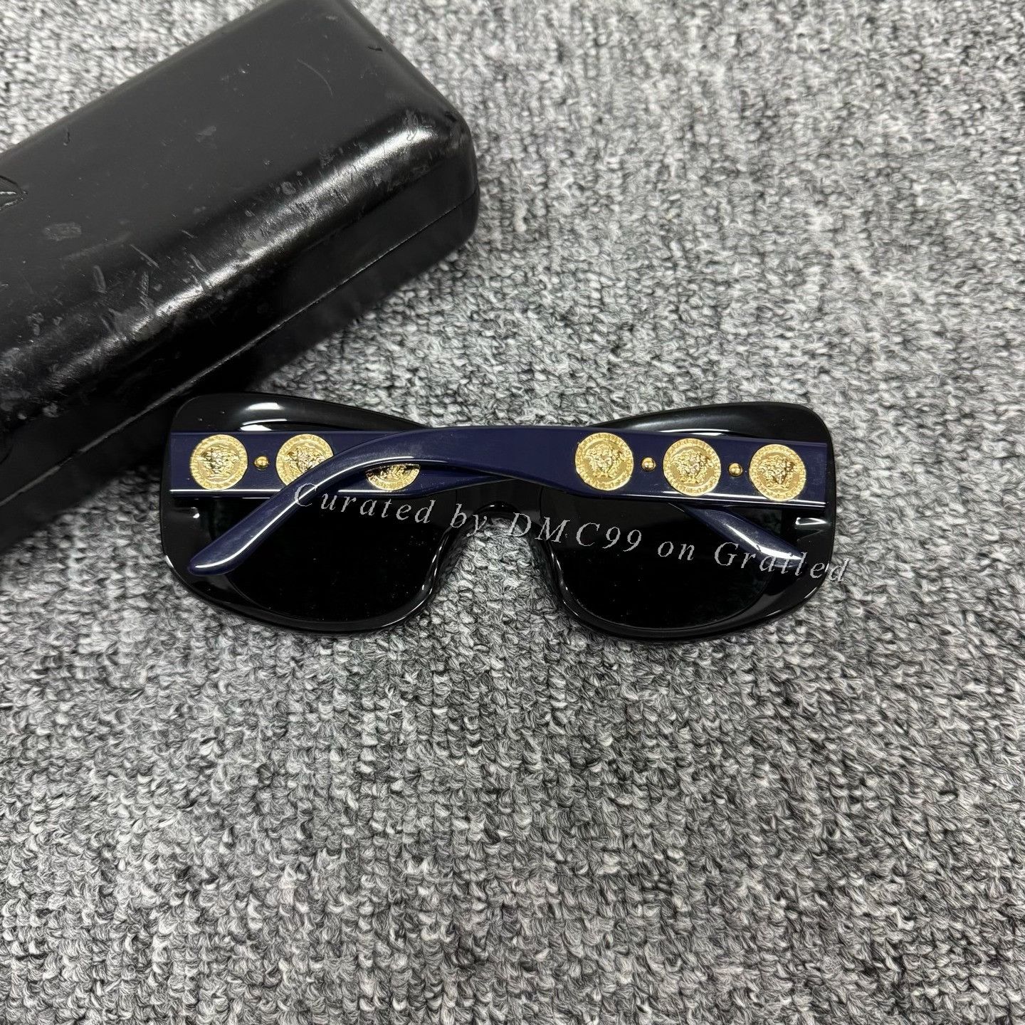 Versace Versace Black Gold Medusa Sunglasses Size ONE SIZE - 3 Thumbnail