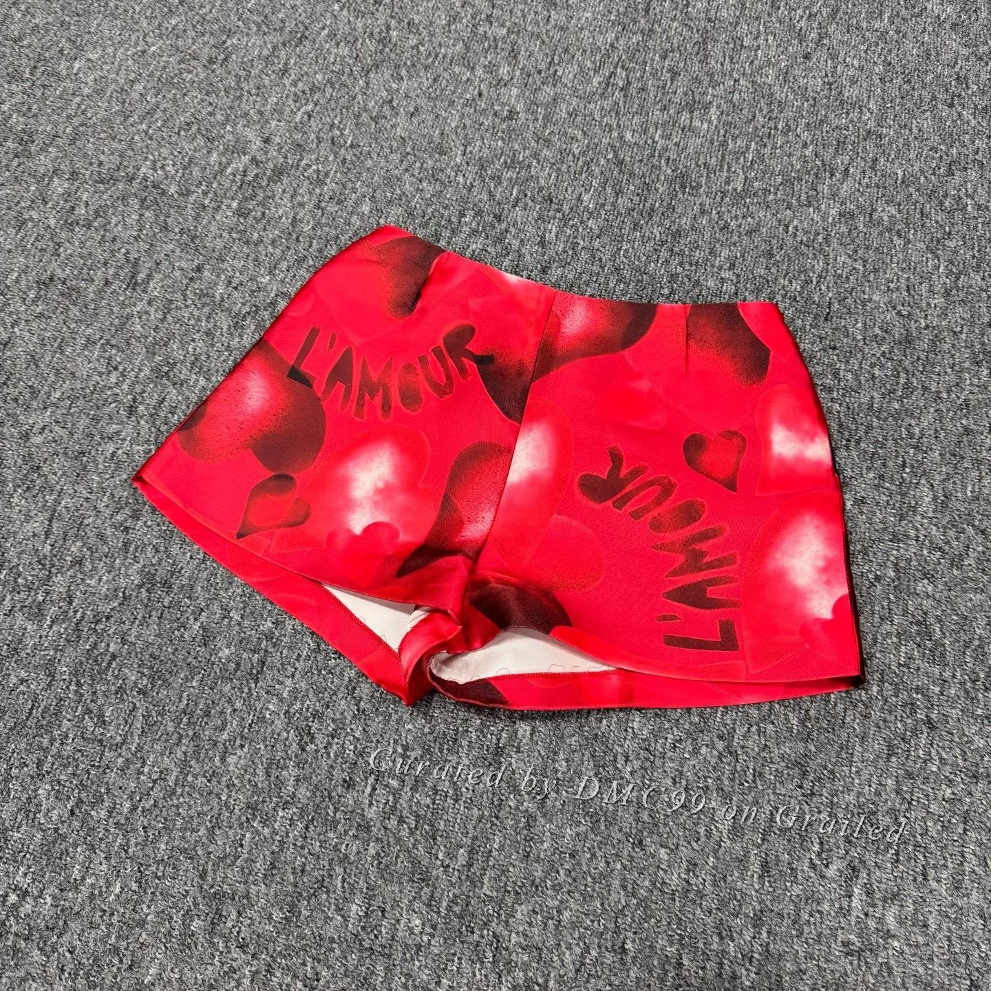 Valentino Valentino Runway Valentine's Limited Shorts Size 34" / US 12 / IT 48 - 3 Thumbnail