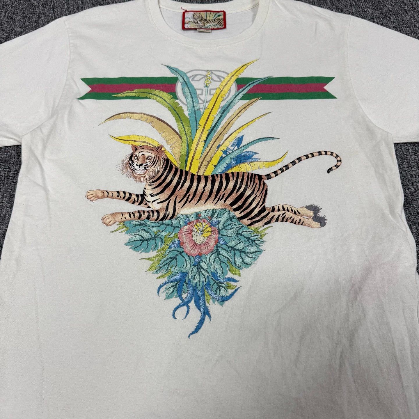 Gucci Gucci Red Green Stripe Jungle Tiger T-shirt Size US XS / EU 42 / 0 - 4 Thumbnail