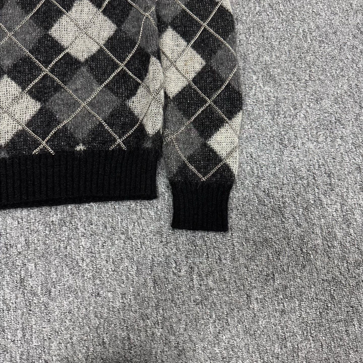 Saint Laurent Paris Saint Laurent SLP Chain Argyle Sweater Size US S / EU 44-46 / 1 - 3 Thumbnail