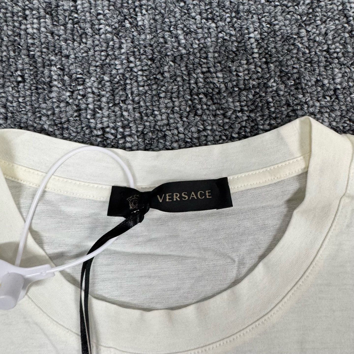 Versace Versace Medusa Short Sleeve T-Shirt S Size US S / EU 44-46 / 1 - 5 Thumbnail