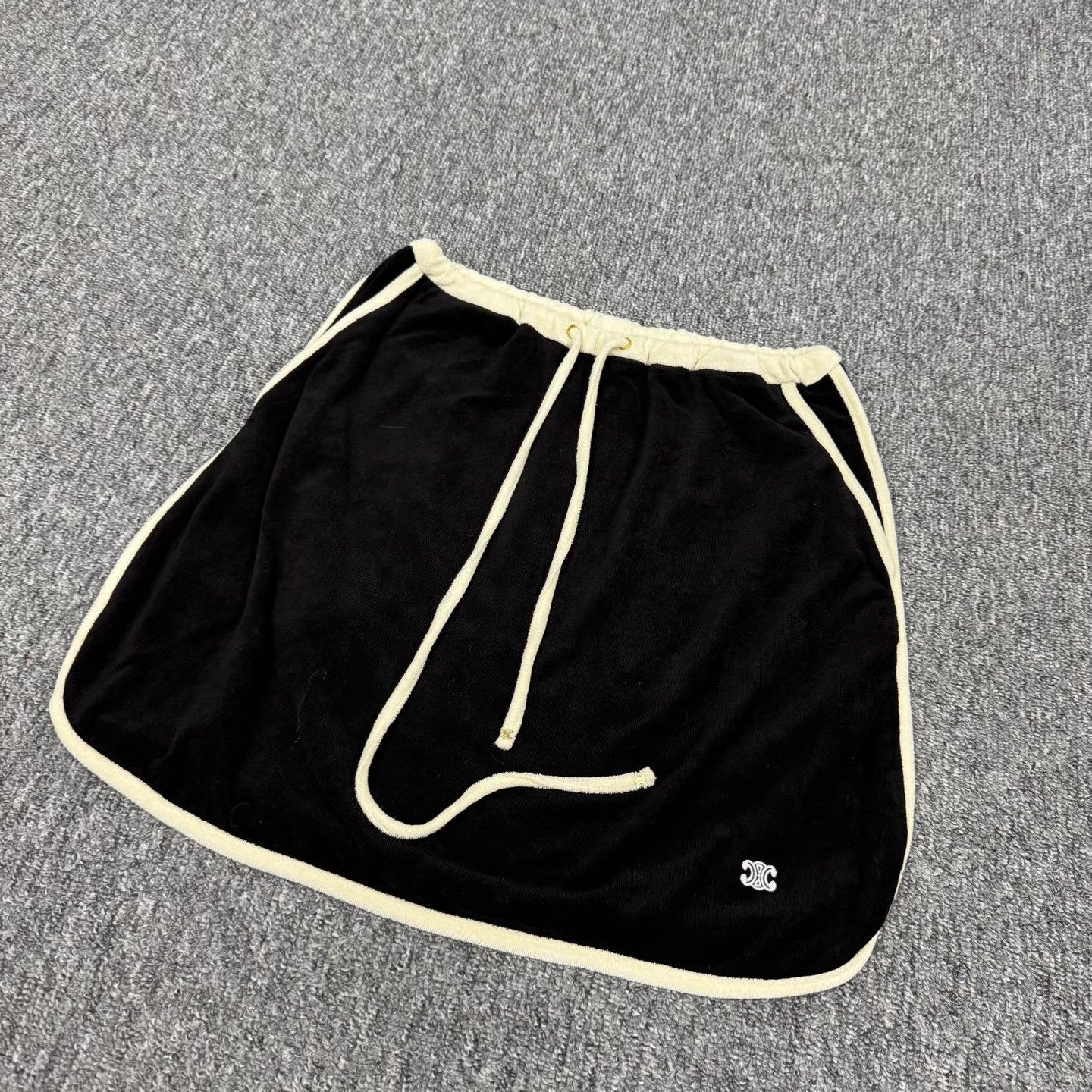 Celine Celine Black Elastic Waist Towel Skirt Size 38" / US 16 / IT 52 - 3 Thumbnail