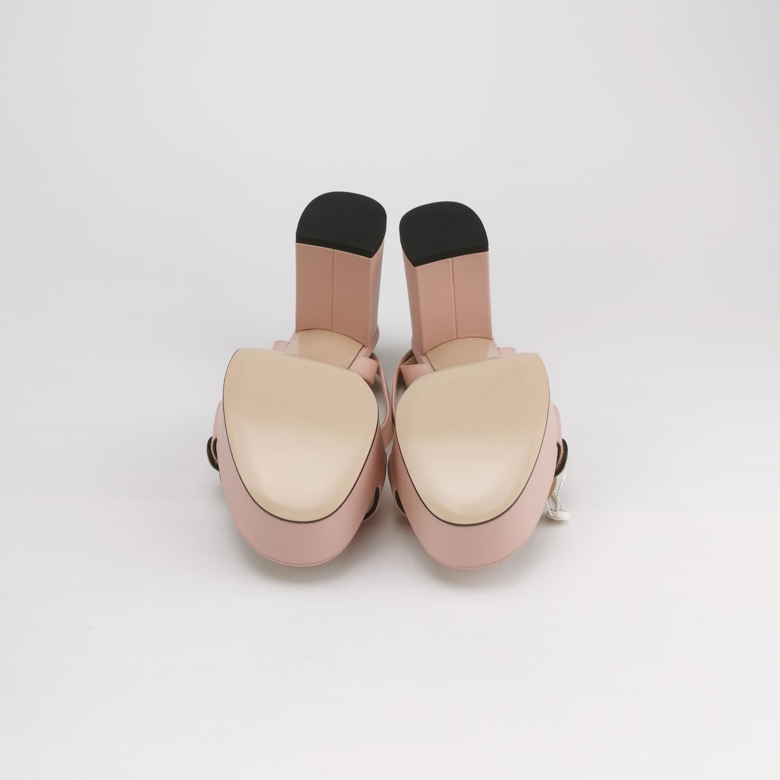 Gucci Gucci Women 8-5 Sandals Size US 8.5 / IT 38.5 - 5 Thumbnail