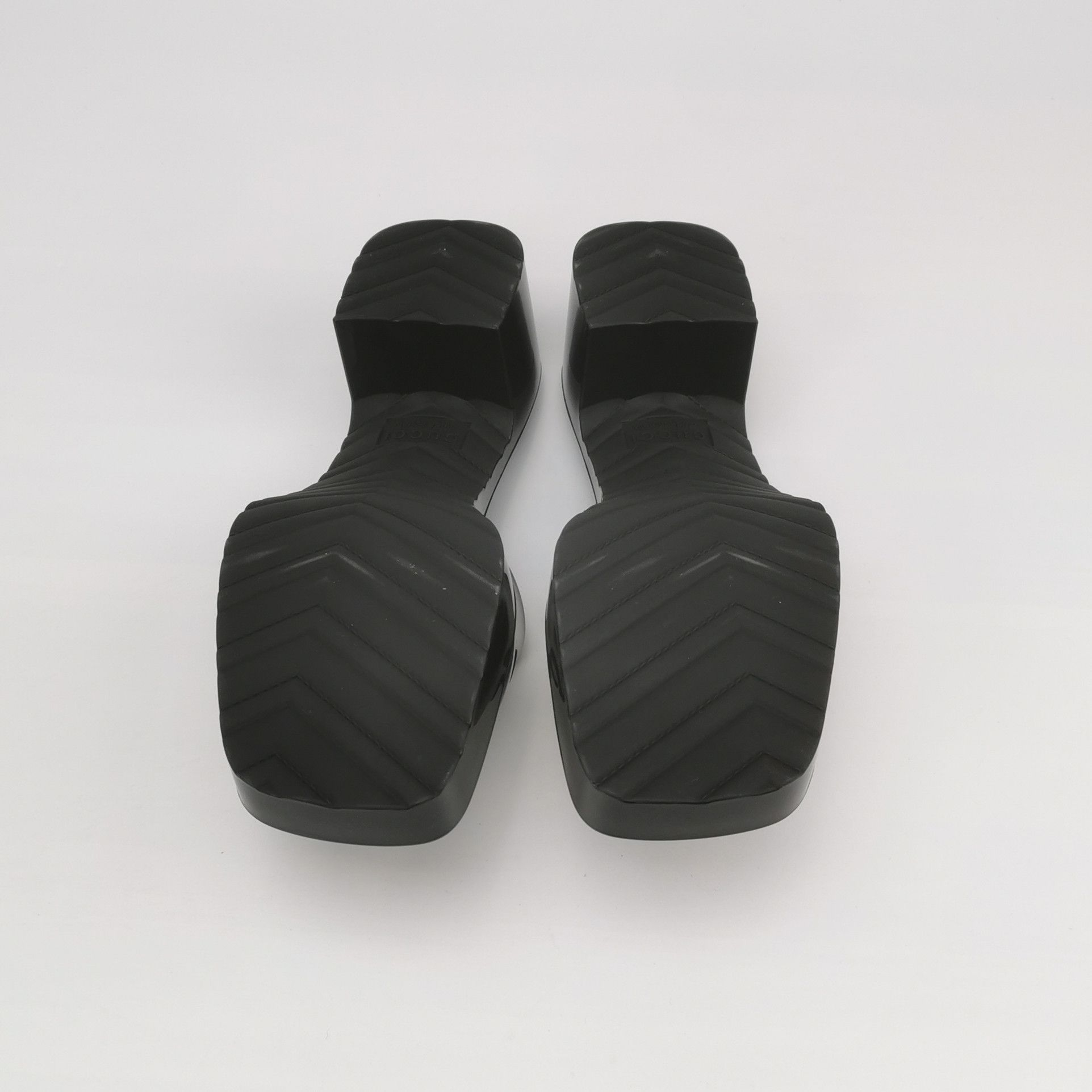 Gucci Gucci Women 6 Sandals Size US 6 / IT 36 - 5 Thumbnail