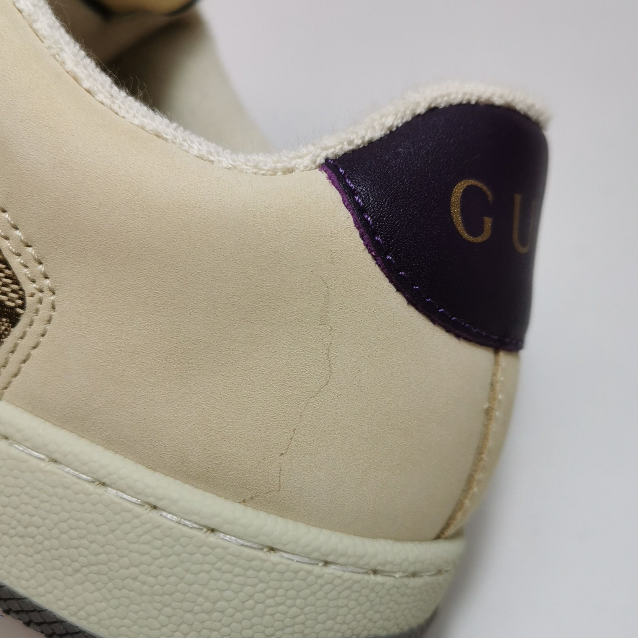 Gucci Gucci Women 5 Lowtop Sneakers Size US 5 / IT 35 - 7 Thumbnail